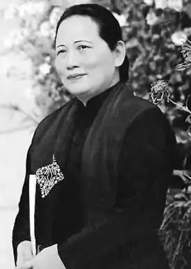 1981年，宋庆龄病危，中央派最好的医疗小组为她治病，躺在病床上的她提出了几个特