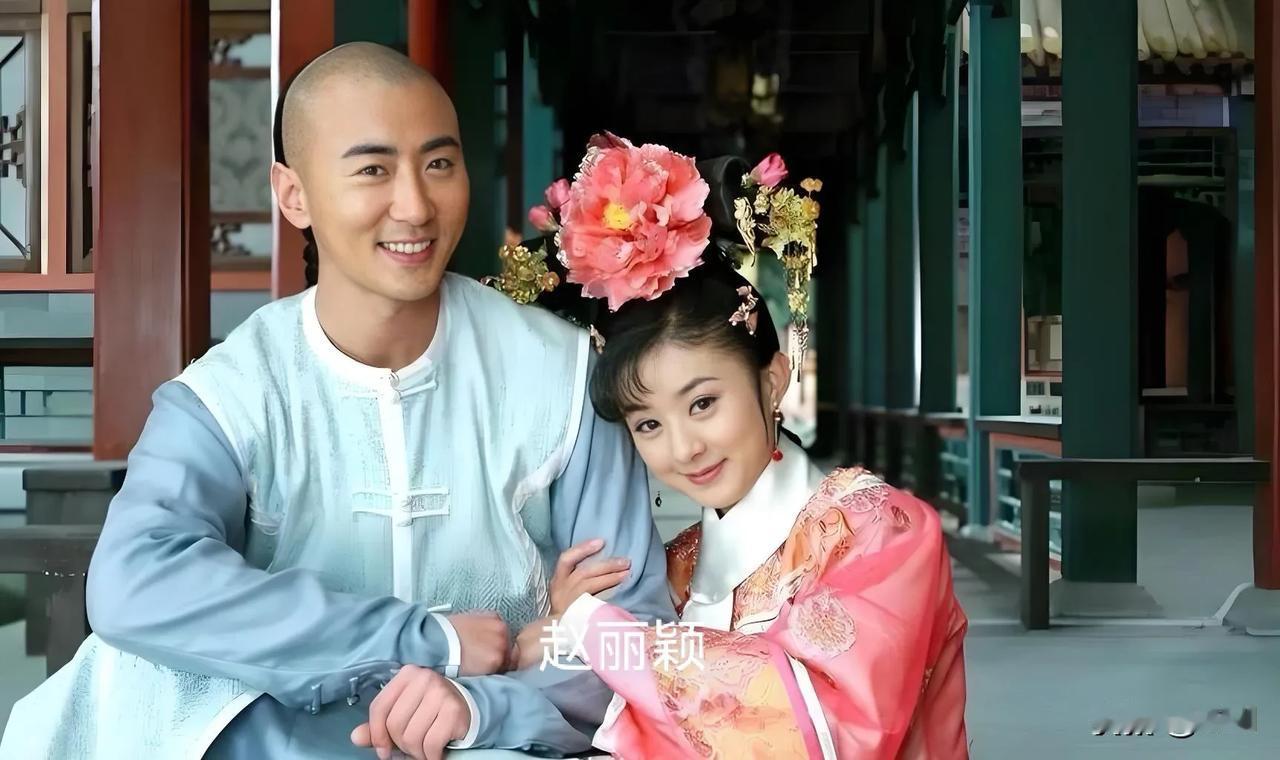同样是与“高梓淇合作演情侣”，《新还珠格格》中的赵丽颖，《新还珠格格》中的秦岚，
