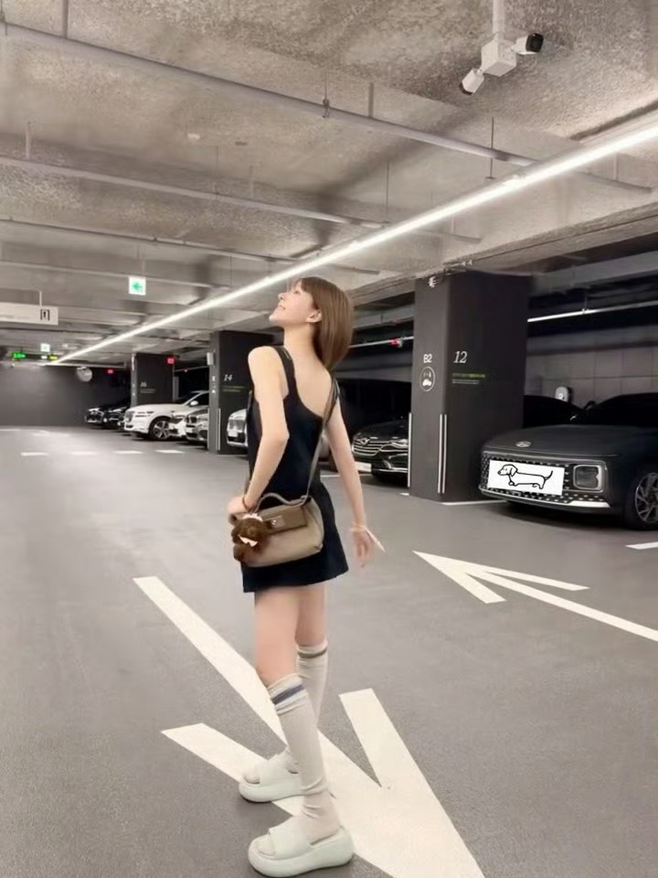 我家氧气感女孩赵露思