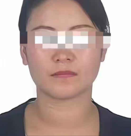 湖南一位45岁已婚大姐，本身有家有老公，偏偏觉得不够满足！装成温柔单身大龄剩女，