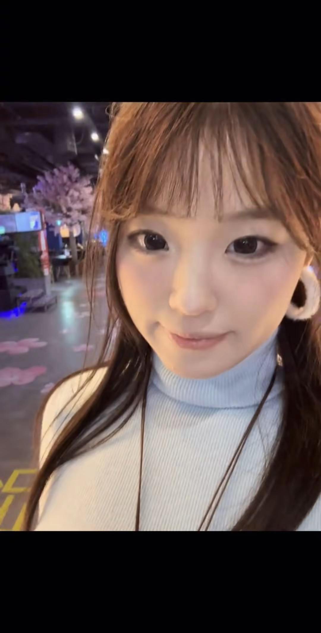 早说你不喜欢甜妹我就不装了