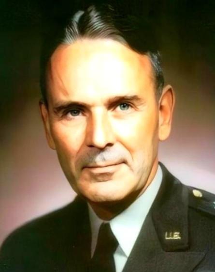 李奇微晚年说了句大实话，听得人头皮发麻。
他表示，朝鲜那场仗没有赢家，但却硬生生