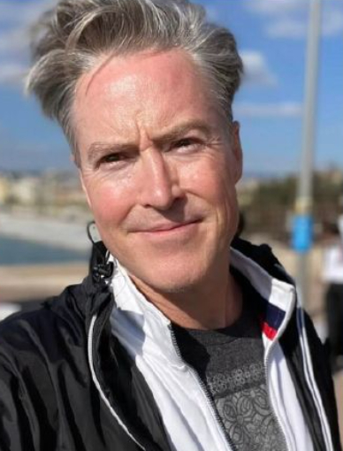 夏克立回应葛斯齐爆料 夏克立也已出面回应，强调相关行为已涉及违法：这是我的第一个