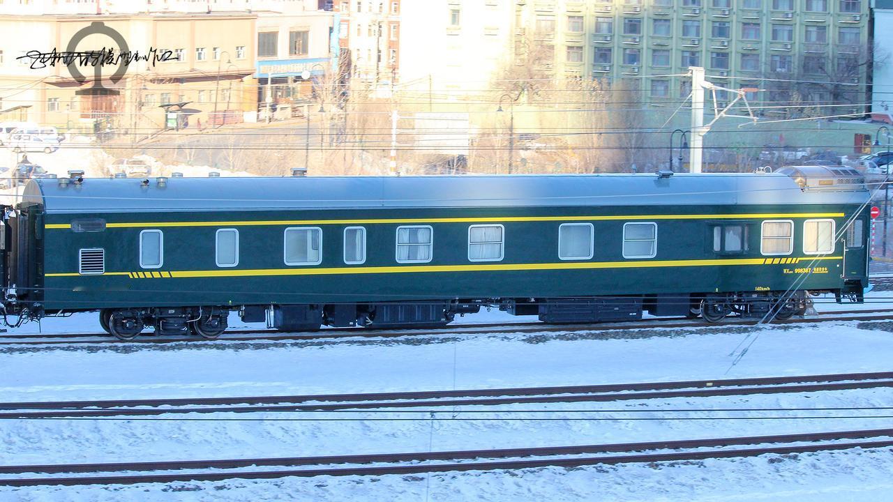 今日K7094加挂WX25K998387！
顺带再遇Z15