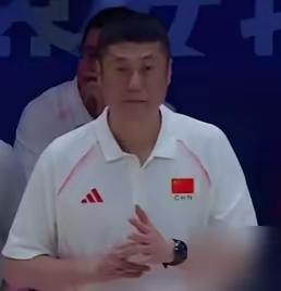 虽然比赛打的不错，但是主教练赵勇还是遭质疑，有人说他在瞎搞，有人说他根本没有固定