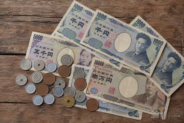 美国终于见识到了日本的狡诈：悄无声息地给美元体系埋下一颗定时炸弹。美国和日本做了