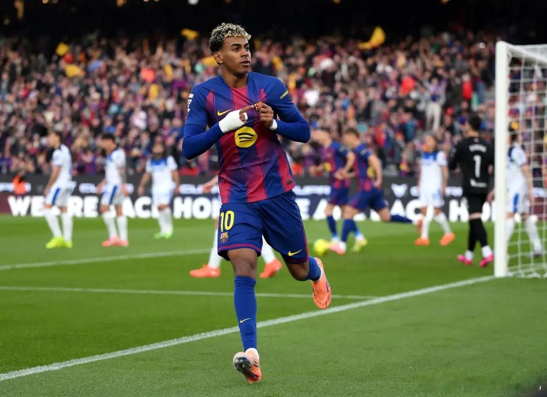 巴萨vs阿拉维斯巴萨3比1阿拉维斯2亿超巨传射+中柱，巴萨3-1逆转阿拉维斯，超