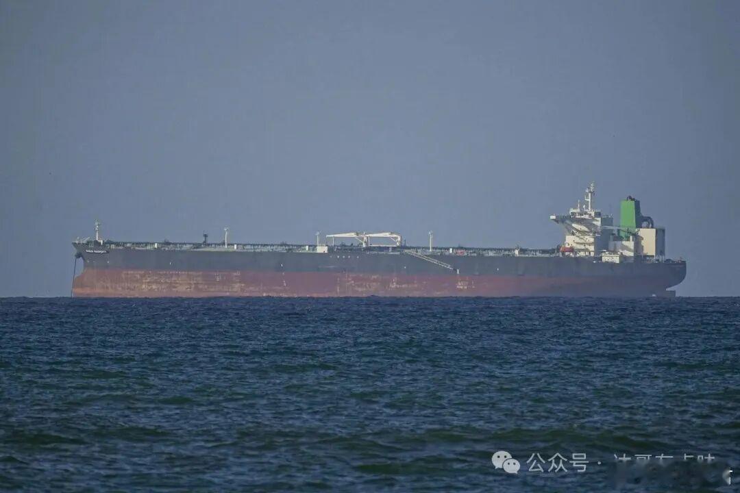 霍尔木兹海峡“锁上加锁”，印度有大麻烦了印度非常依赖霍尔木兹海峡过来的石油，但印