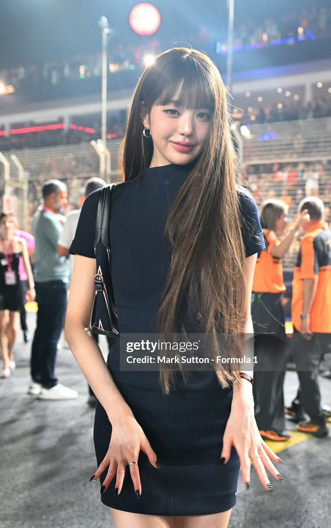 张元英 穿搭基础身材就不基础(F1新加坡大奖赛) ​​​