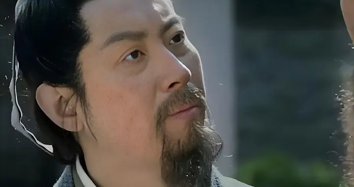 土豪地主赵员外为什么要保护素不相识的鲁智深？同类人的惺惺相惜