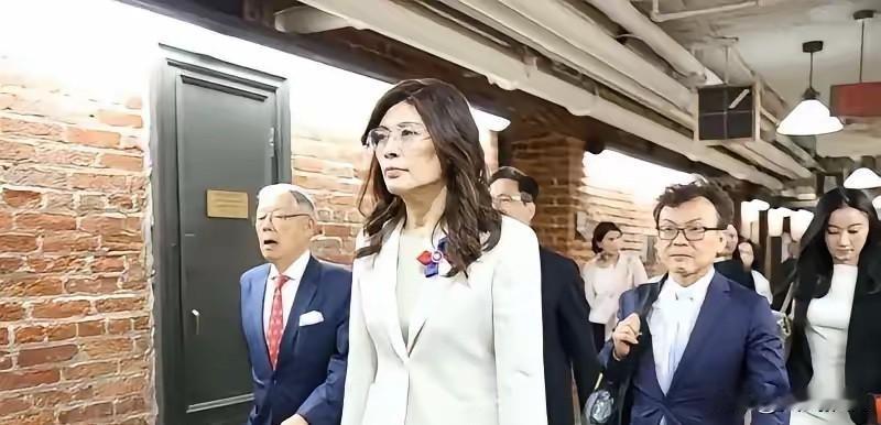 中国国民党主席郑丽文发表声明

嘴上说认九二共识、要两岸和平，转头就顺着美国的意