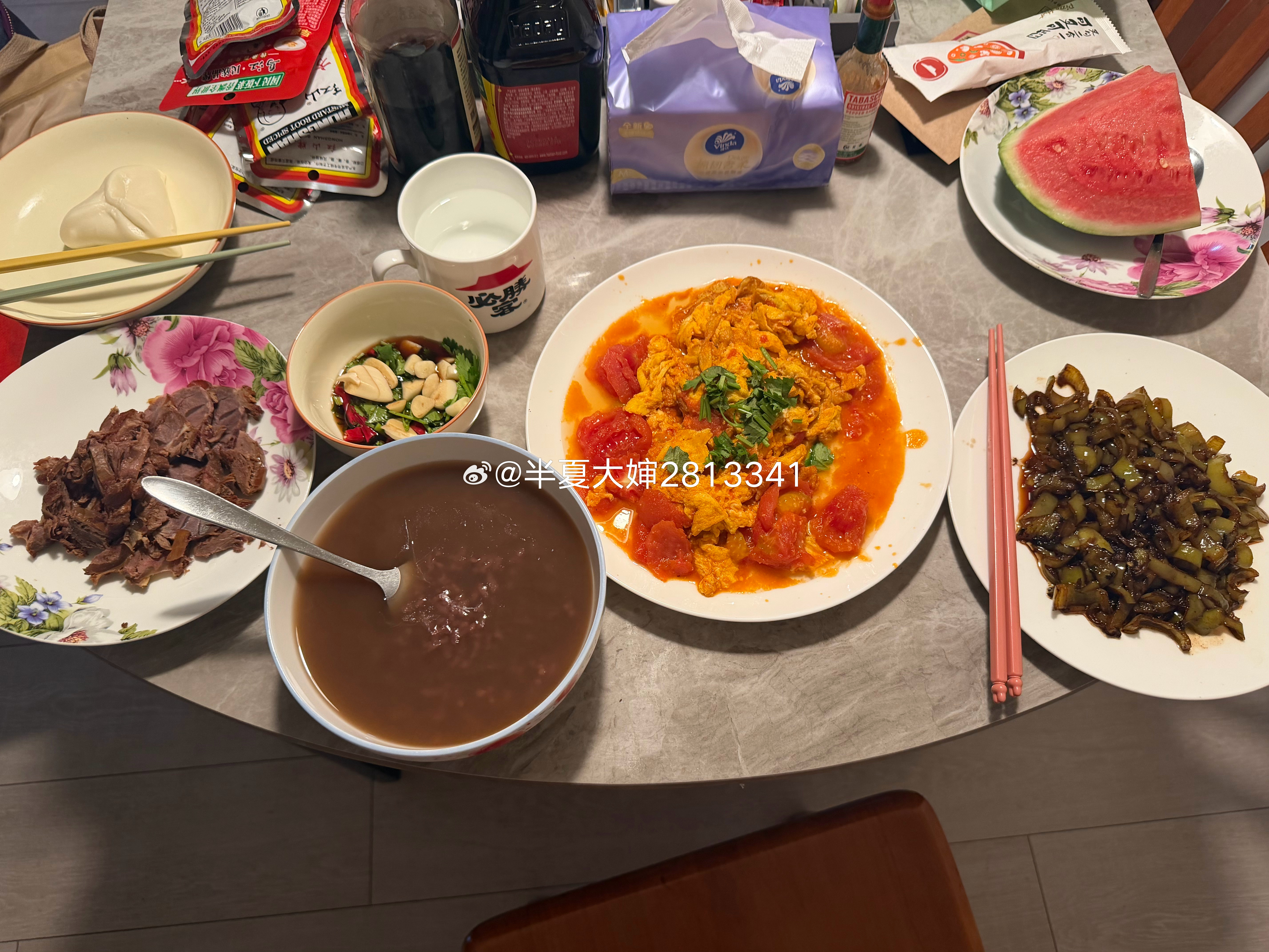晚餐 