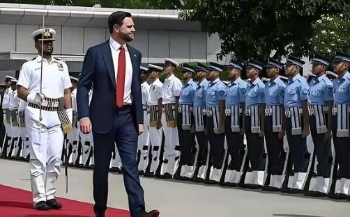 2026年4月7日有一份美国共和党内部的模拟投票数据流了出来，数字表现得特别直白