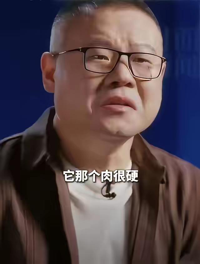 白切鸡，我去广州深圳的时候都吃过，只要鸡肉新鲜，火候合适，蘸料调的好，我想只要吃