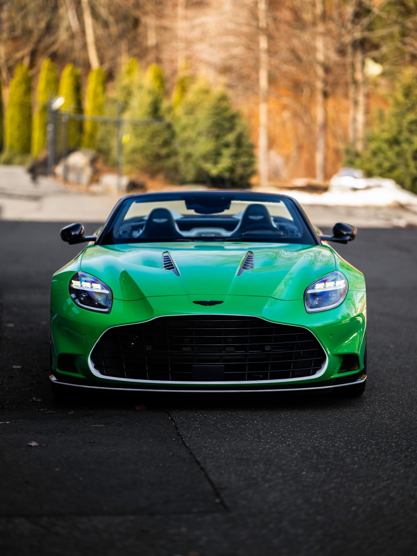 Aston Martin Vanquish Volanteastonmartin