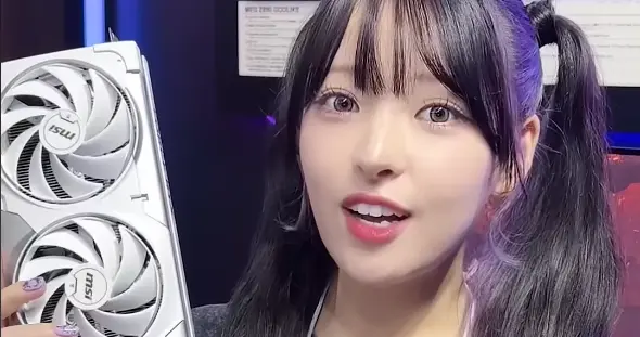 独特设计有大用途！微星RTX 5070 Ti新设计：16Pin接口位置很妙