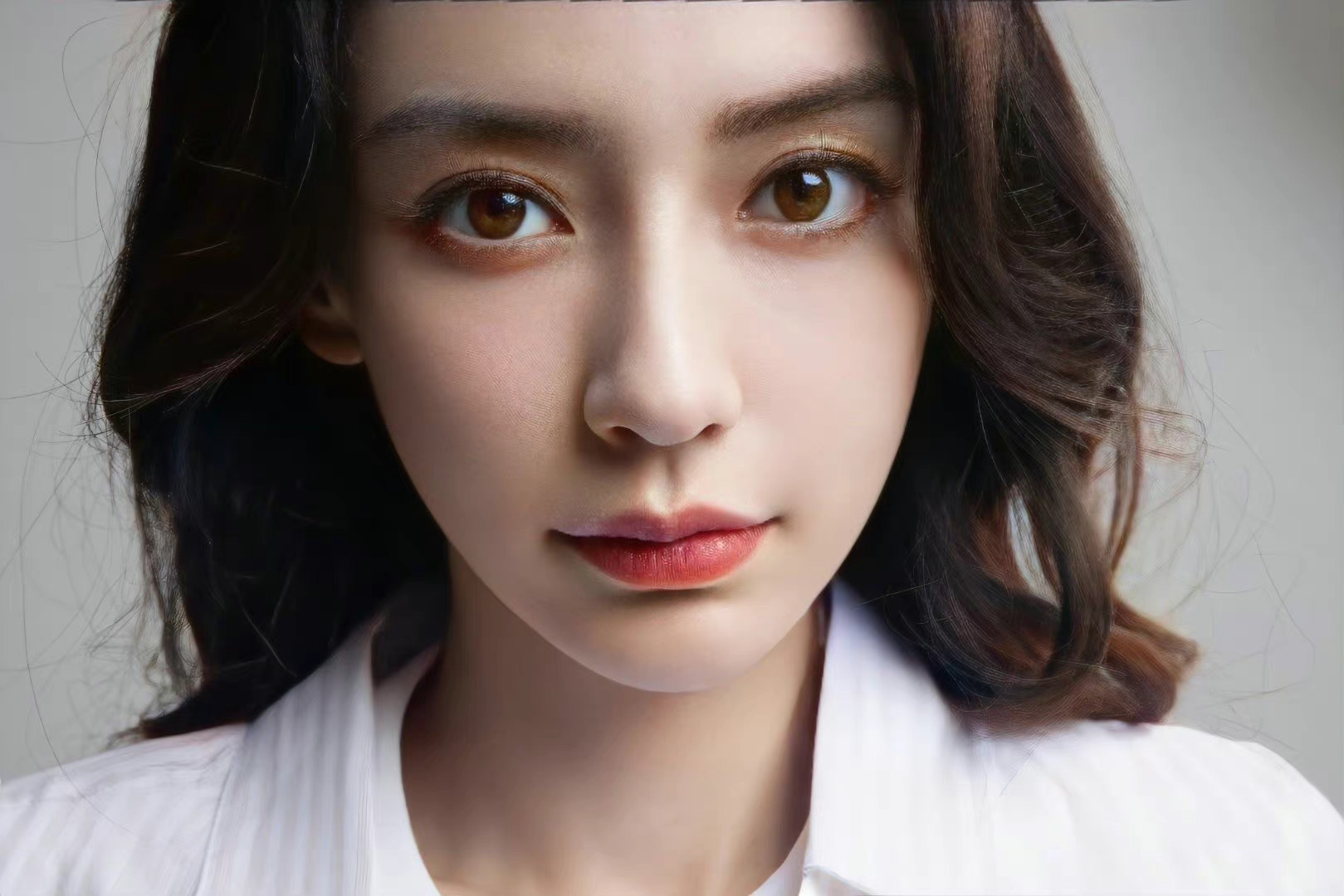 杨颖盯 大早上的真是受不了 