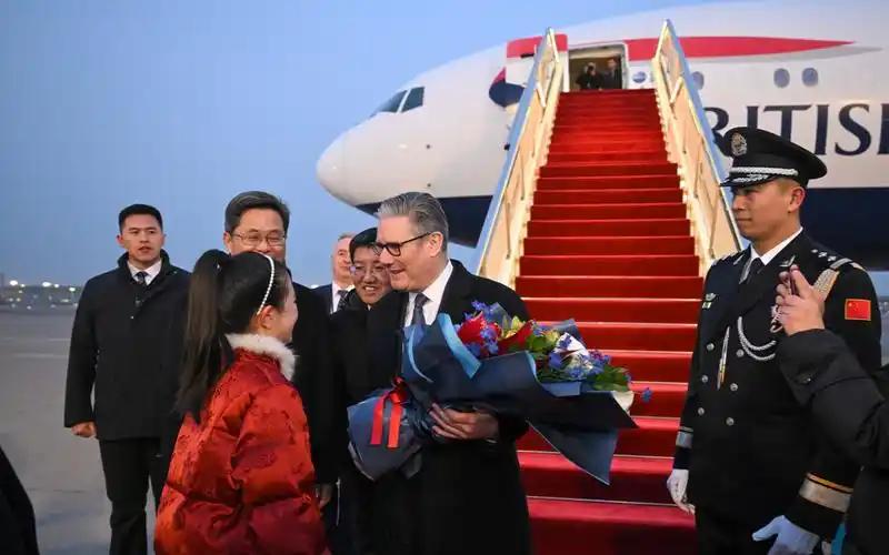 英首相带头访华，各国跟风求合作，特朗普亲手把盟友推给中国


近期，全球外交舞台