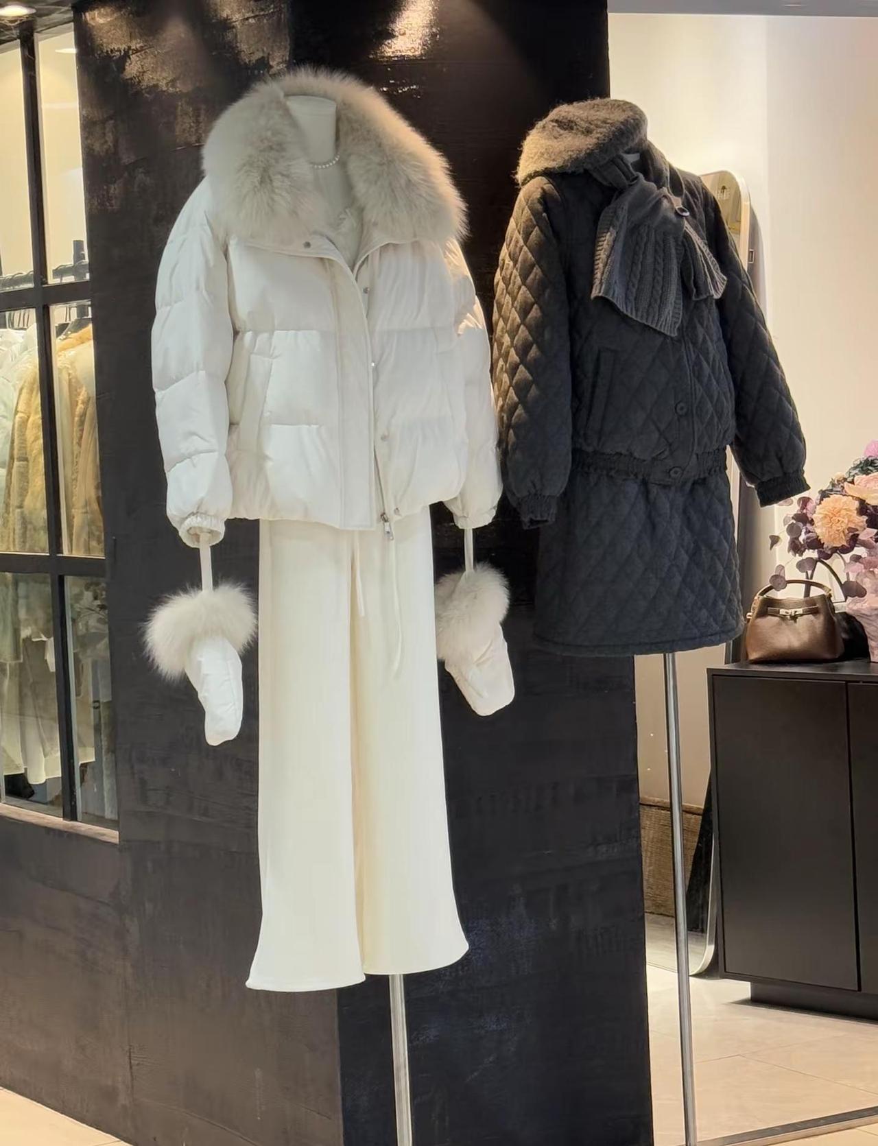 ั: 幸福不属于富人，也不属于穷人，属于有良心且懂得知足的人温柔穿搭 蔡徐坤国风