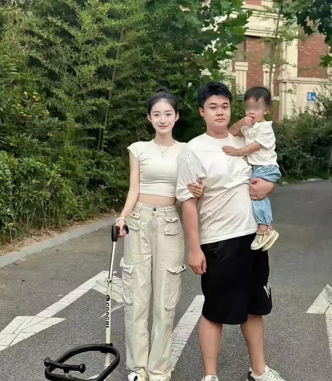 这位大哥是怎么追到明星的？ 