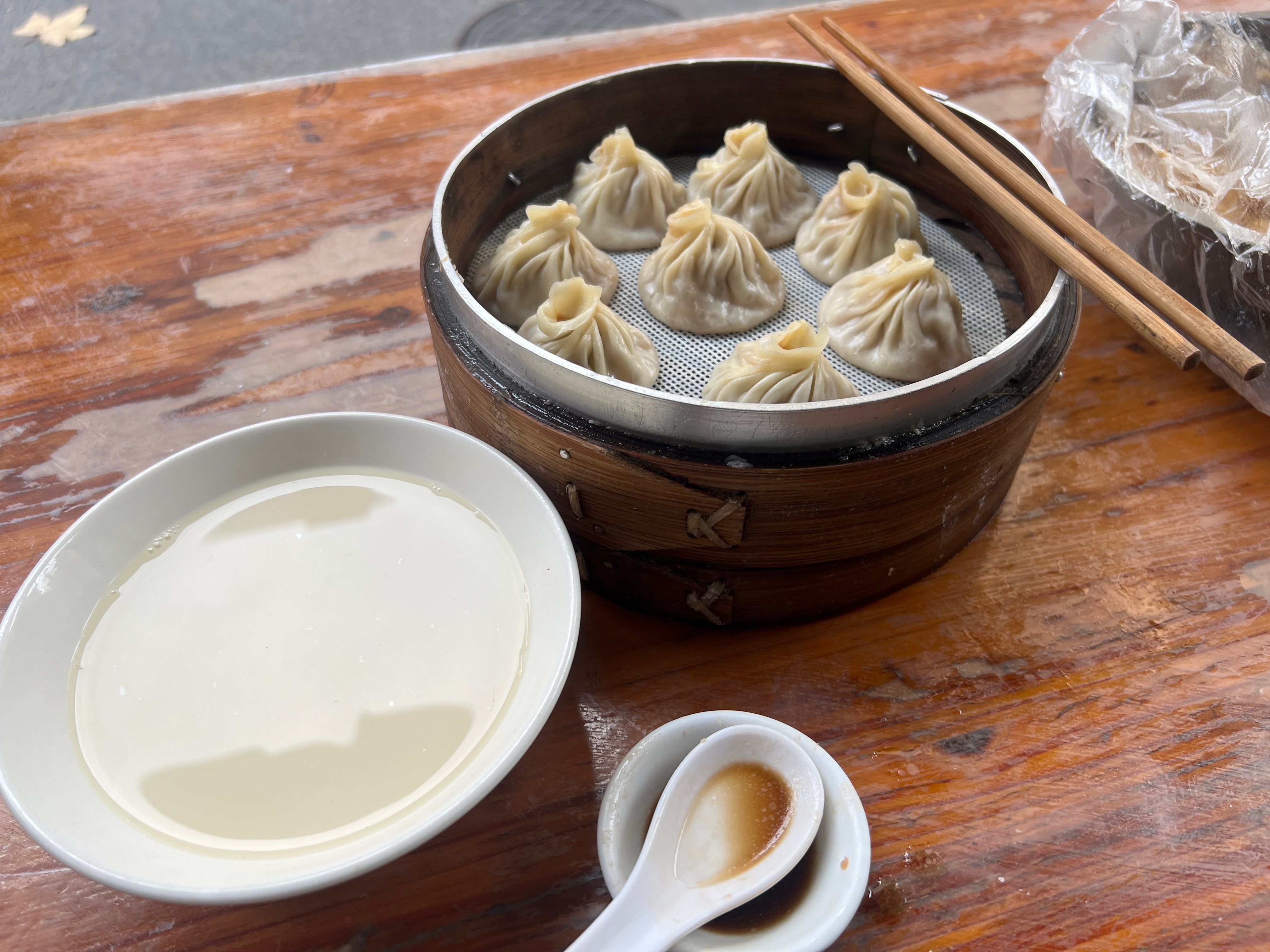 2025年最后一天，从一笼热腾腾的汤包开始。2025最后一次