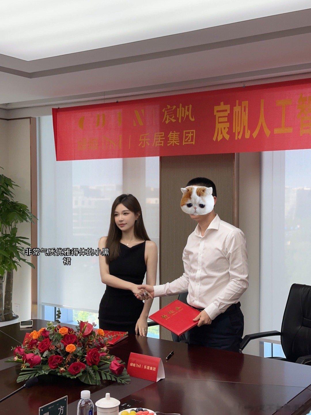 签约裙来了！！这个裙子是穿上会让你觉得 哇自己太美了！！谁穿谁好看 显瘦无敌 气