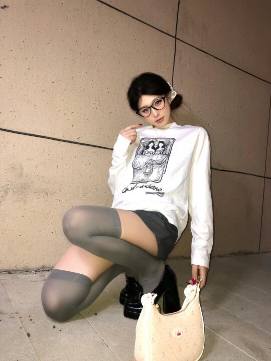 美式吧！