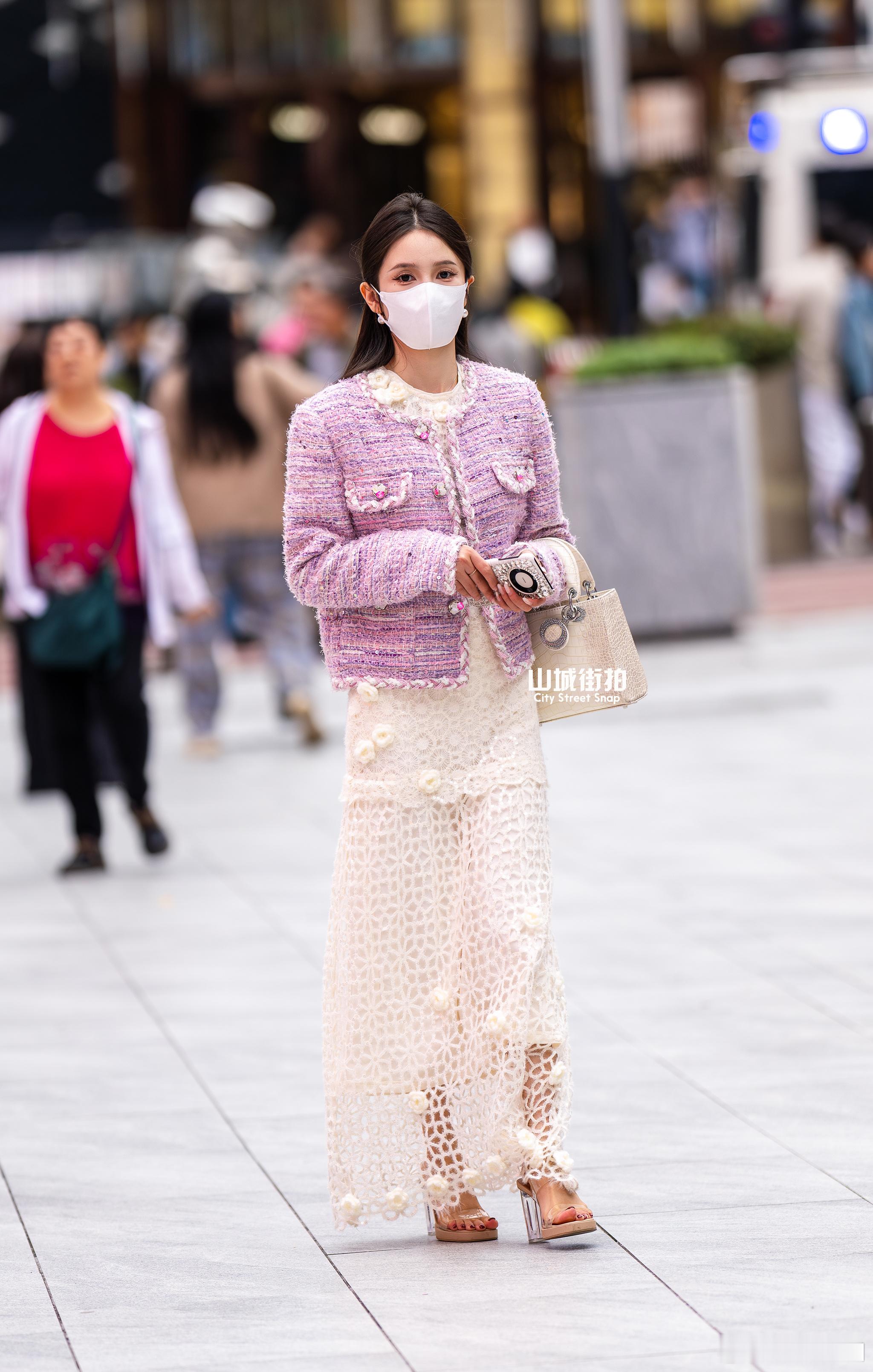 口罩也遮挡不住颜值~ ​​​