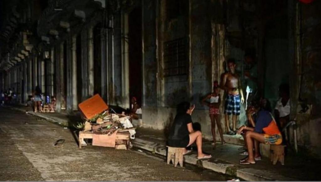 无视美国封锁，普京出手援助古巴，73万桶石油即将靠岸

据英国《卫报》3月19日