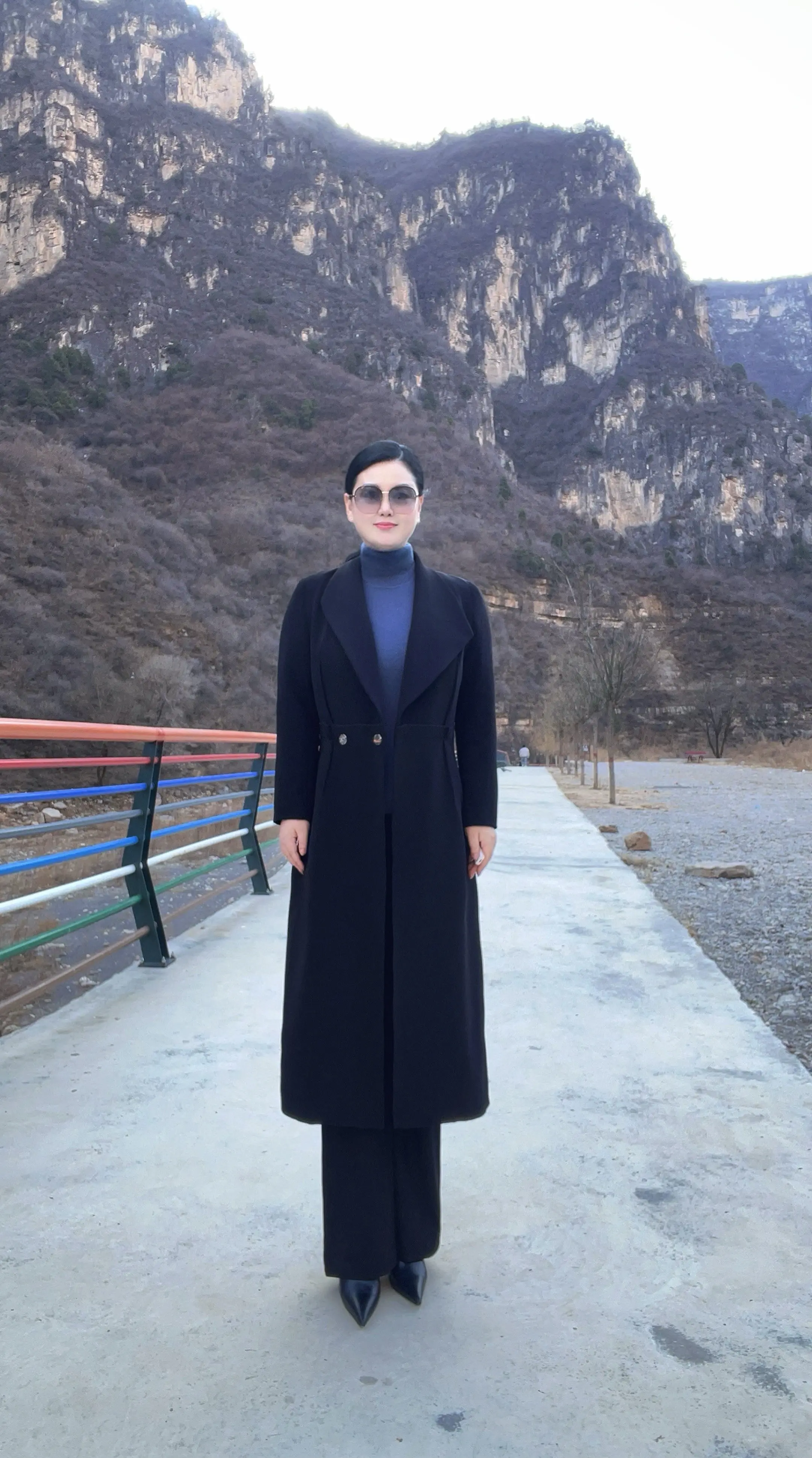 血脉中有长江黄河的脉搏，无论到何时何地，都有一颗《中国心》。