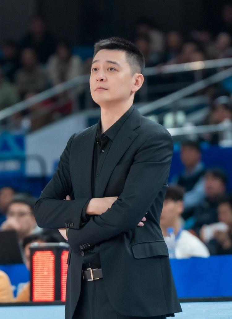 辽宁男篮没落CBA杯赛被无情淘汰！新老交替不敌弱旅颜面尽失！
折戟沉沙全运会的辽