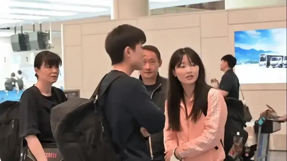 多哈世乒赛上最失败的是张本智和一家，全家齐上阵父子兵信心满满，赛前的豪言壮语赛后