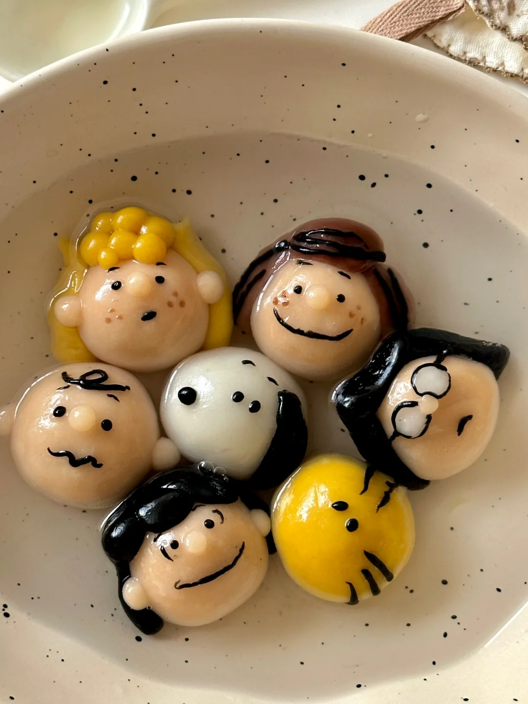 自制红豆沙馅儿Snoopy汤圆～附教程