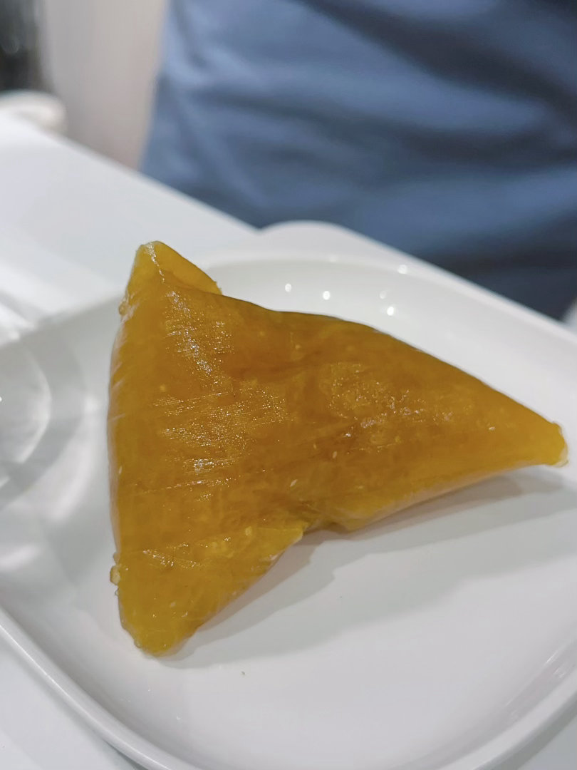 奶奶给旺仔寄的漳州碱粽～非常美味一下吃了两个