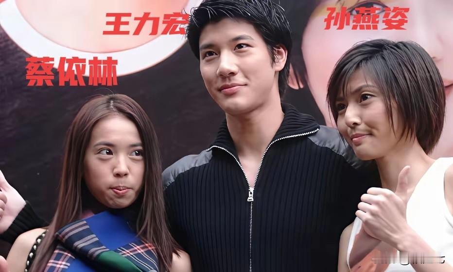 王力宏年轻时的帅气就已经藏不住了
年轻时候的王力宏和现在好像并无太大的差别，帅气