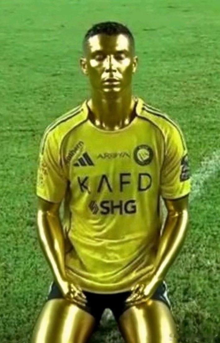 C罗今夏可能离开利雅得胜利也算是足球届的一朵奇葩了，和每个效力过的俱乐部闹翻，典