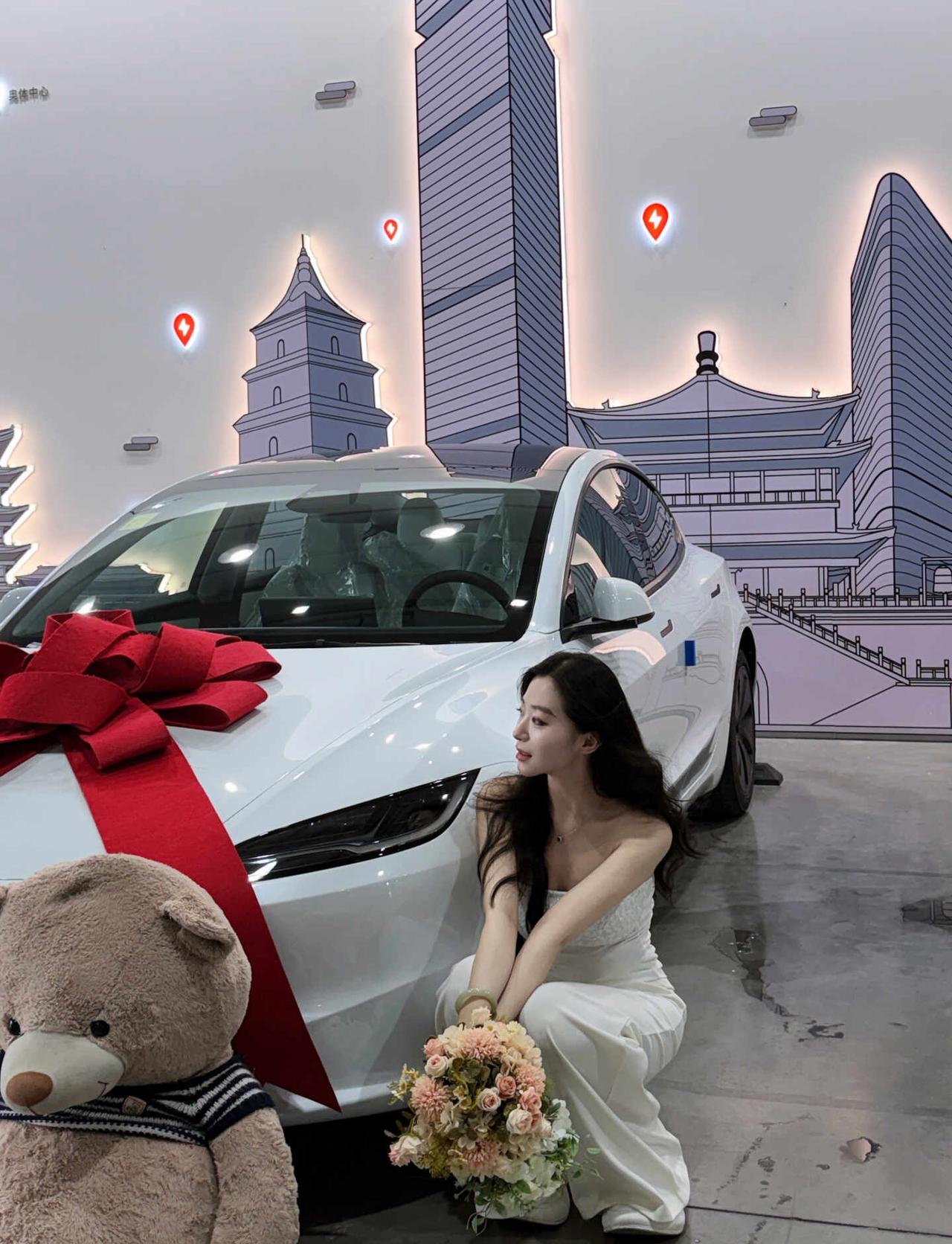 喜欢的生活🚗
每次想到提车的那天还是会很激动
爱上生活的瞬间 喜欢的生活