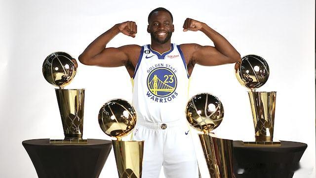 德雷蒙德格林表示：“交易截止日是一个很奇特的时刻，真的可能发生一些改变你人生的事