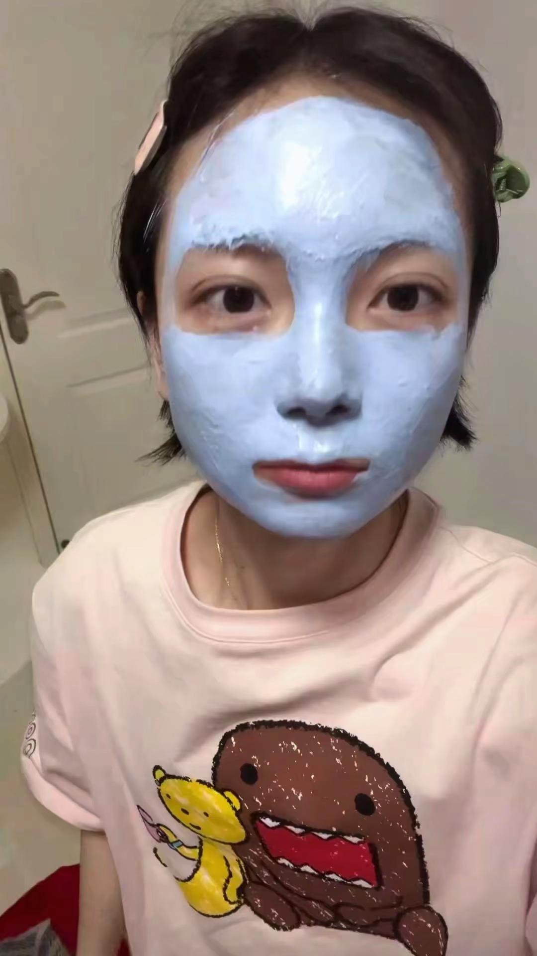 蓝脸的多尔顿盗御马呀～红脸的关公战长沙短发女生