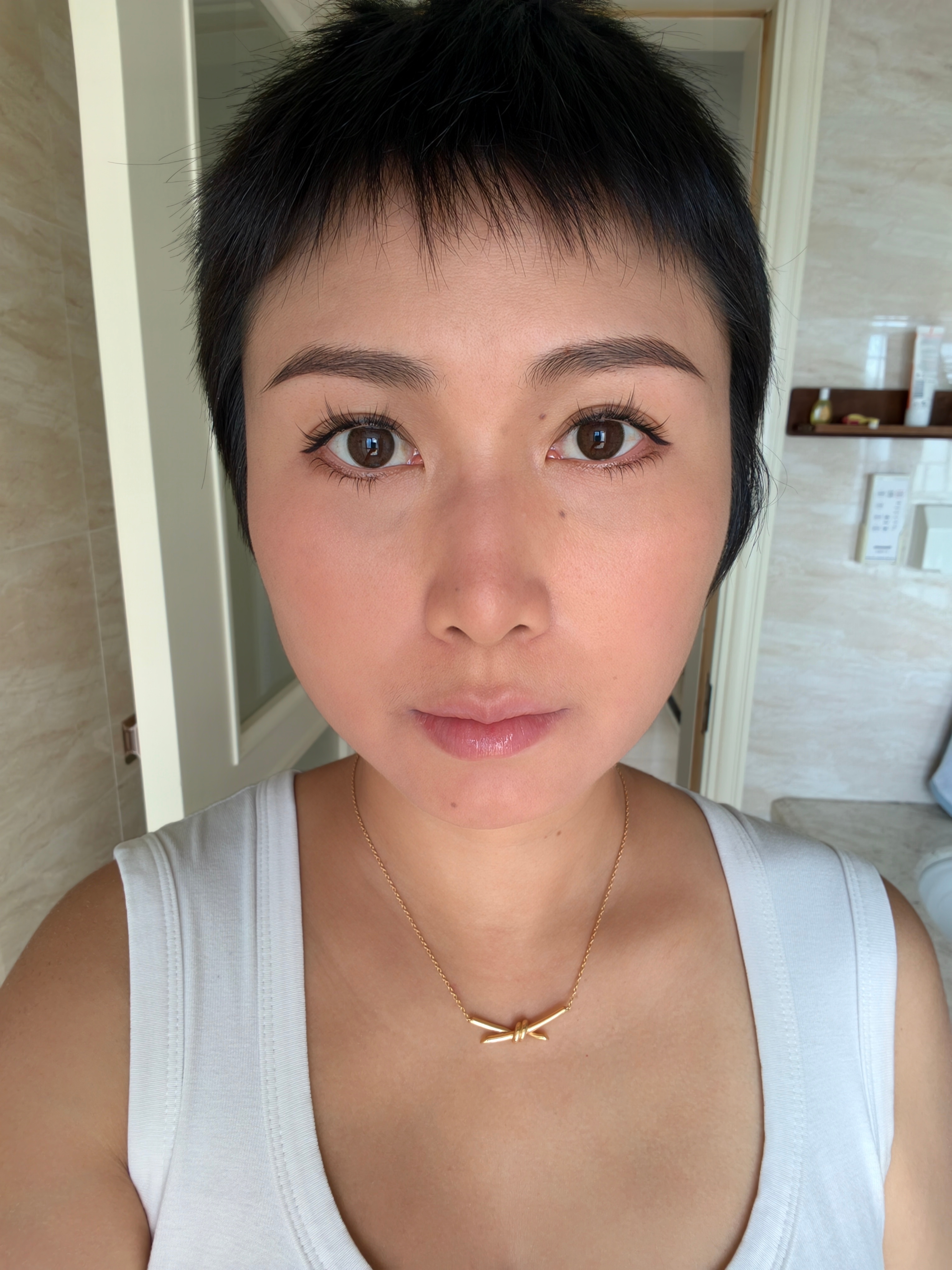 第一次戴envie，以前喜欢明显的美瞳，现在试试自然的 ​​​