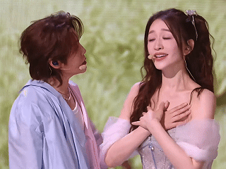 李小冉王濛唐艺昕又合体了俺们心愿便利贴组归来！李小冉、王濛、唐艺昕再度相聚hi6