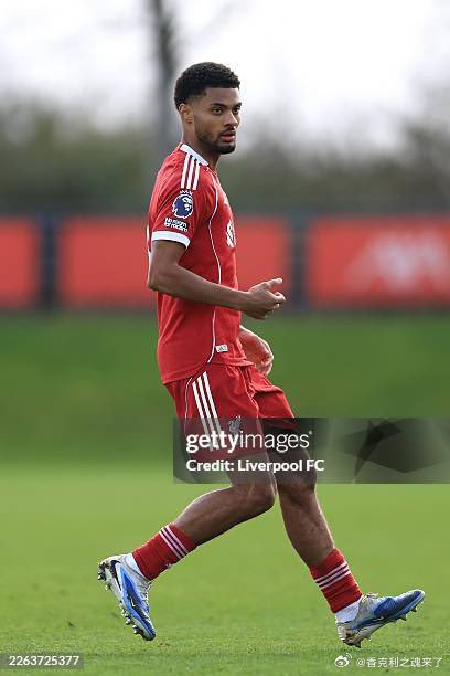 利物浦的凯尔·凯利（20岁）在伤愈复出后状态出色，现已入选圣基茨和尼维斯成年国家