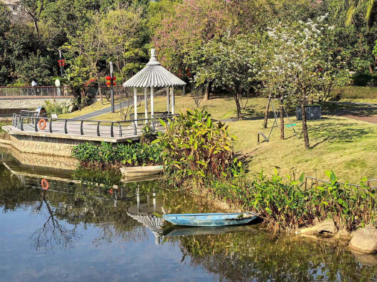 新年话茶
喝了多年茶，大红袍、正山小种、金骏眉是什么茶呢？
​①​大红袍、金骏眉