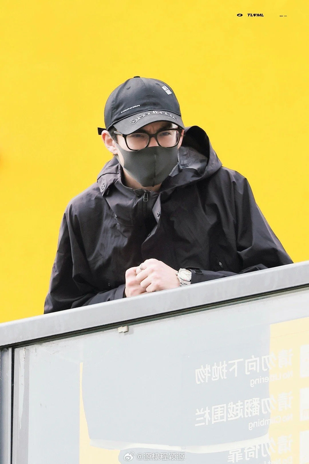 王鹤棣世界第一好❗️远远的接收到了爱意❗️