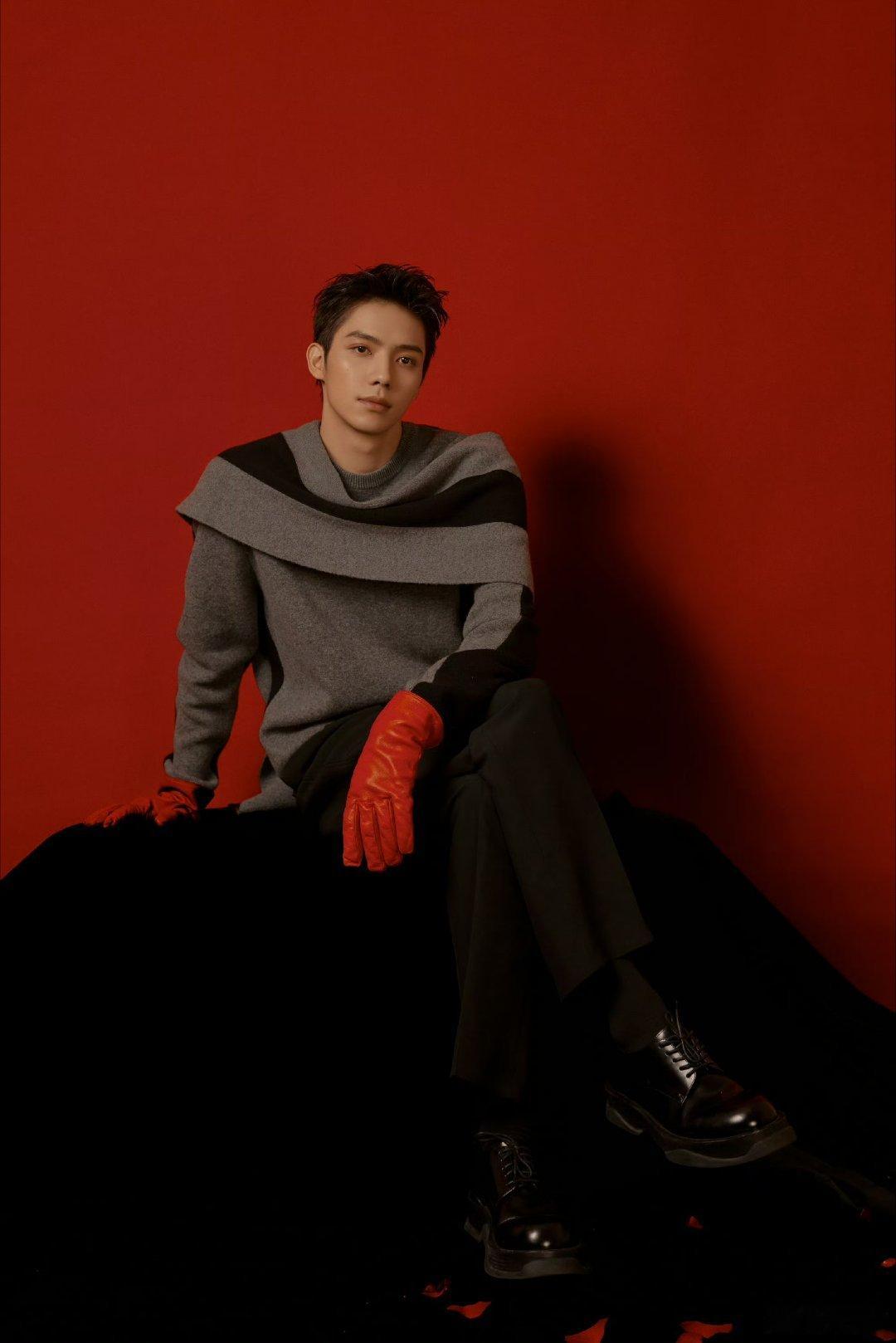 罗一舟搜狐时尚盛典 💚罗一舟coach腕表品牌挚友 晚安一舟✨你是初遇时的悸动