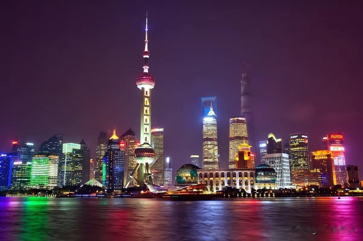 那些坚持讲和想阶级斗争的，最好是把斗争的矛头指向国外。对那些遏制敌视破坏打压中国