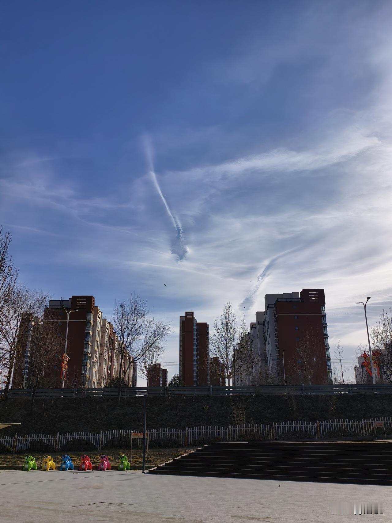 可以分享一张你拍的天空美照吗随手拍的天空