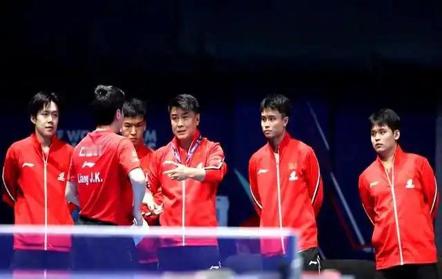 问：你认为男乒在伦敦世乒赛上能取得冠军吗🏆？
答：基本上没有什么希望了[捂脸]