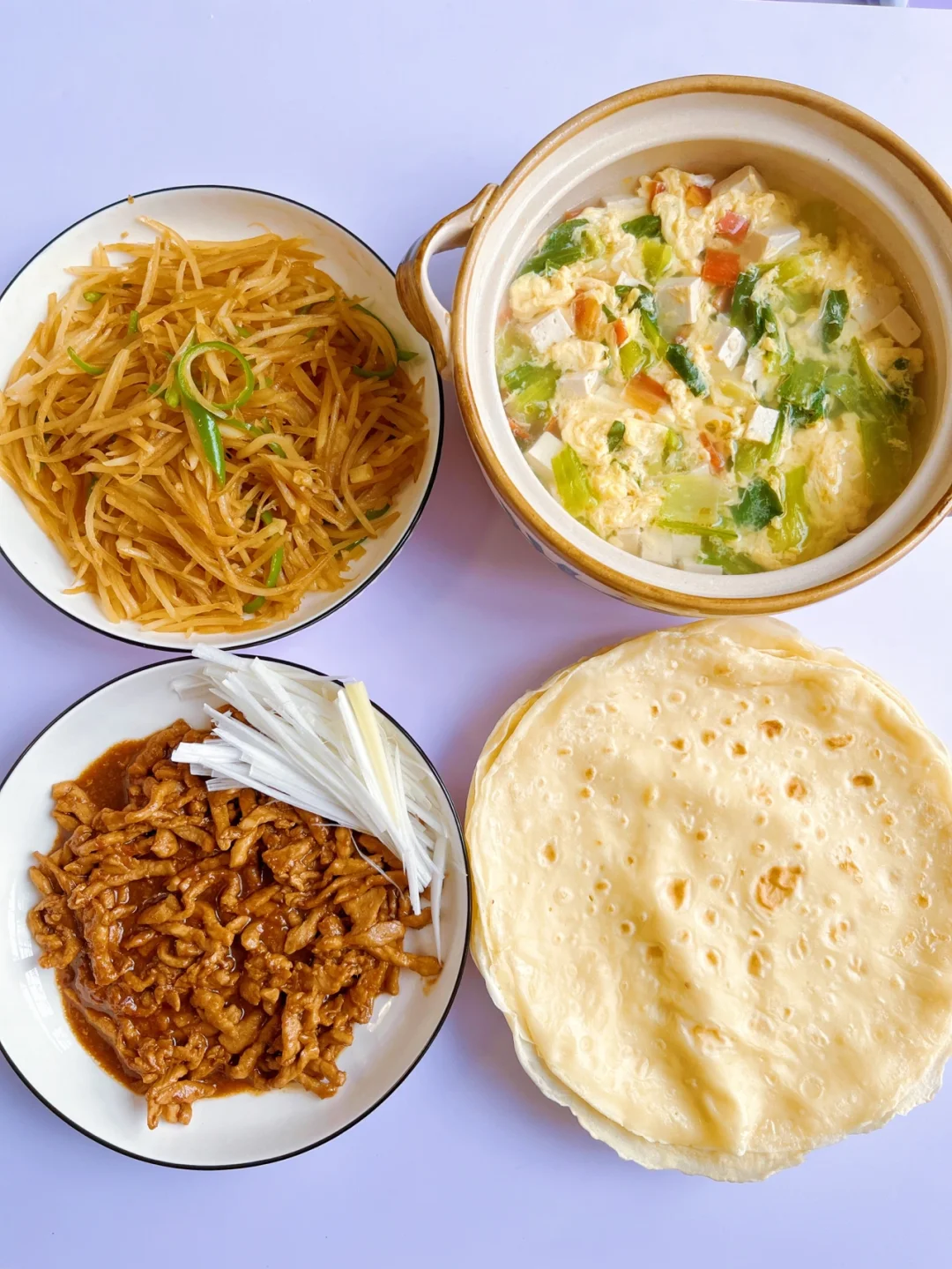 今天是西安封城第十四天，吃个煎饼卷菜吧！