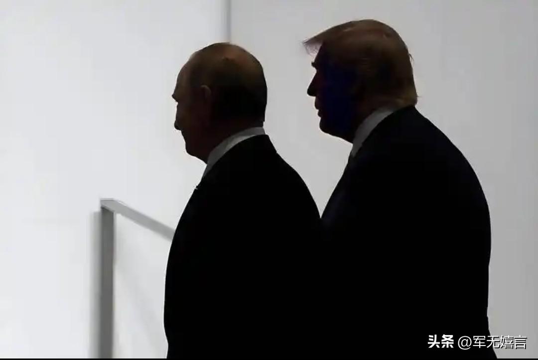 美国甩锅，美俄生变，俄乌局势短期又要难解了。我们知道，去年普京与特朗普于美国阿拉